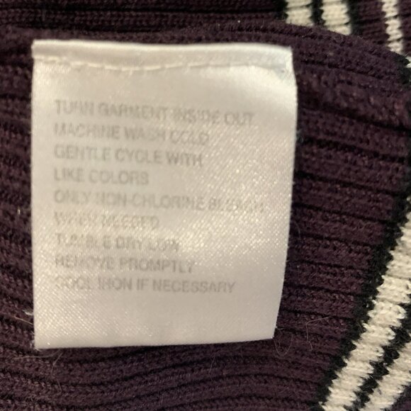 Sag Harbor Petite Short Sleeve Knit - Picture 4 of 5